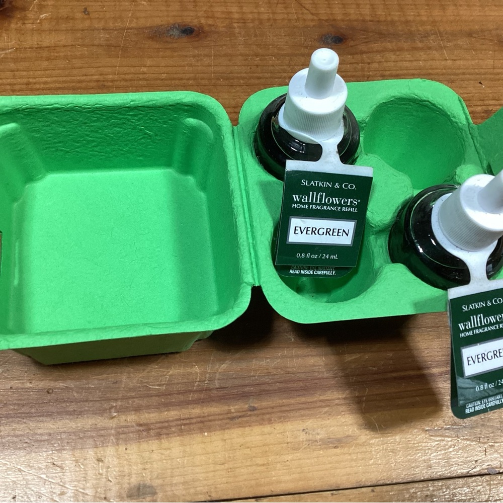 2 Evergreen fragrance Wallflowers refill in sturdy reusable case